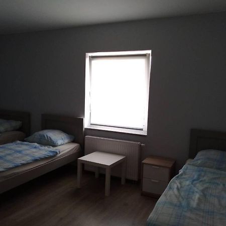 Kamienica Zerniki Wroclawskie Esterno foto