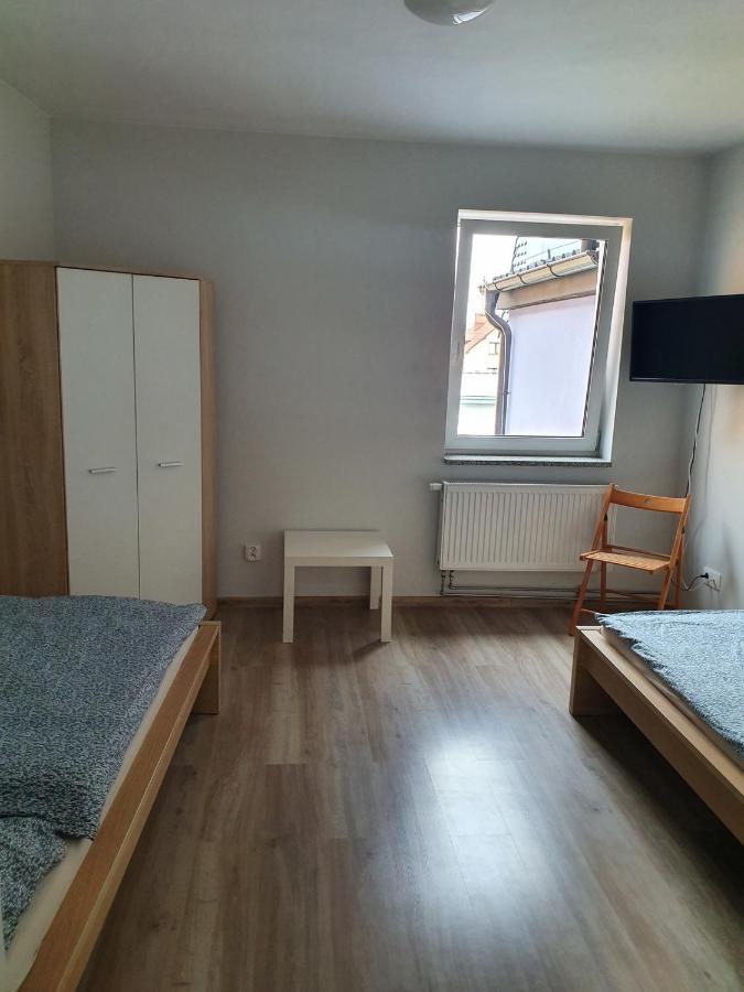 Kamienica Zerniki Wroclawskie Esterno foto