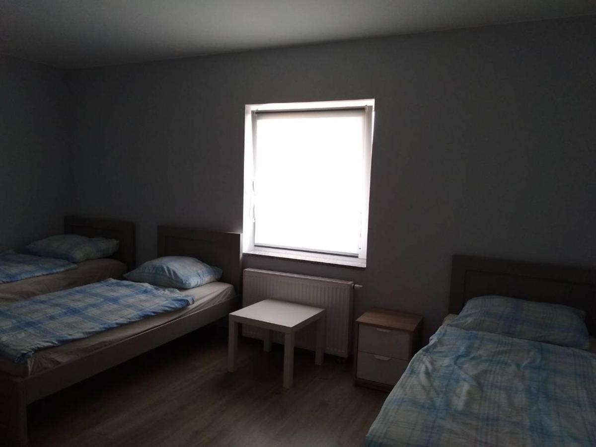 Kamienica Zerniki Wroclawskie Esterno foto