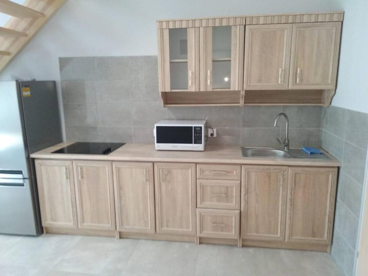 Kamienica Zerniki Wroclawskie Esterno foto